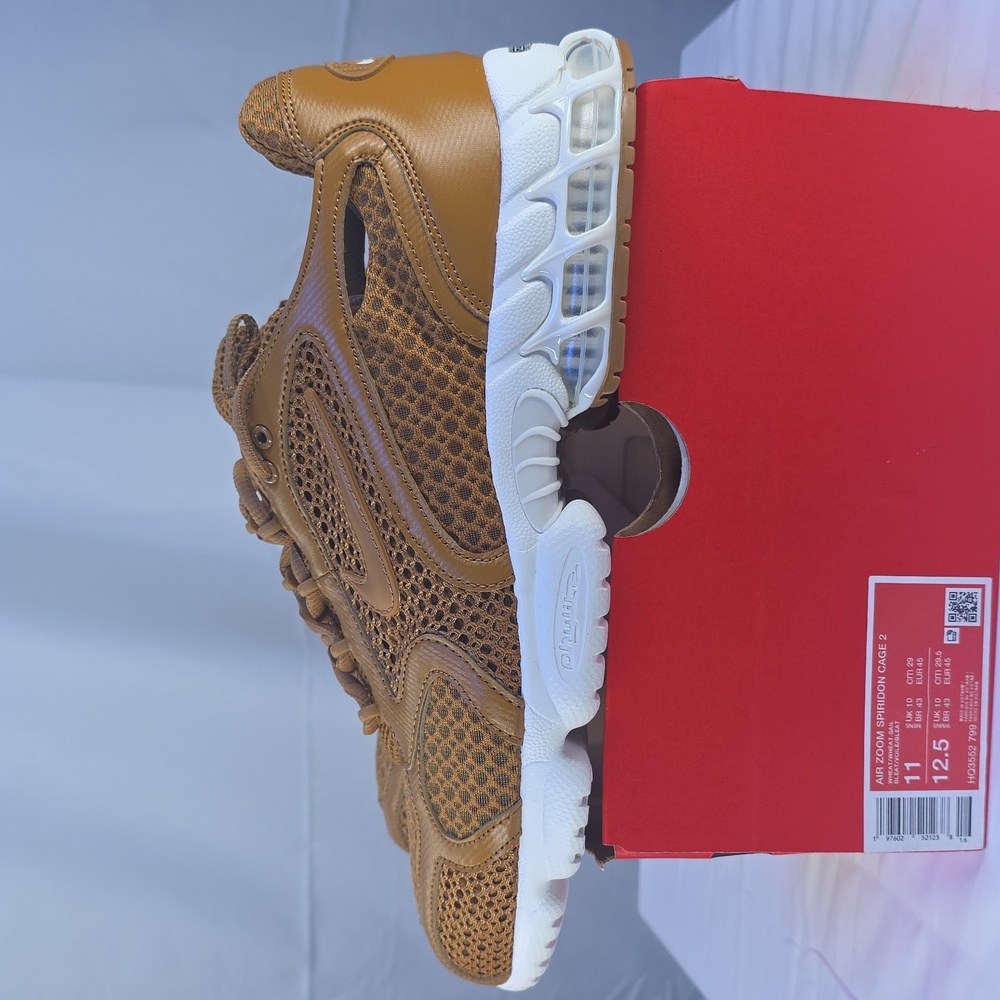 Nike AIR ZOOM SPIRIDON CAGE 2 Gold Mesh Sneakers